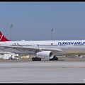 20220901 093821 8089762 TurkishAirlines A330-300 TC-LOE  AYT Q1