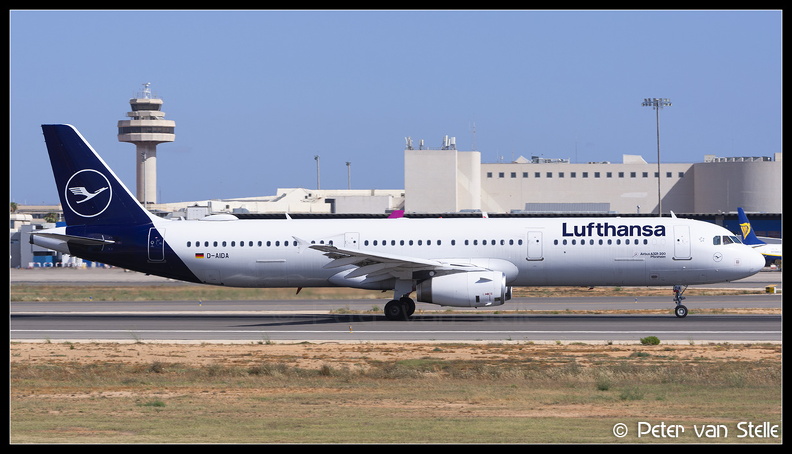 20220625_173825_6120722_Lufthansa_A321_D-AIDA_new-colours_PMI_Q2.jpg