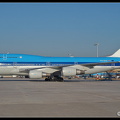 1000146 KLM B747-400 PH-BFA AMS 21022003