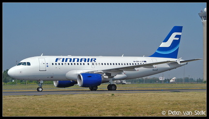 1002102 Finnair A319 OH-LVI CDG 09082003