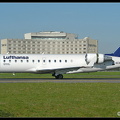 1005126 Lufthansa CRJ200 D-ACHG  CDG 24042004