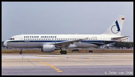 19961844 VietnamAirlines A320 S7-ASG  BKK 09121996
