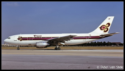 19962021 Thai A300B4-203 HS-THW  BKK 11121996