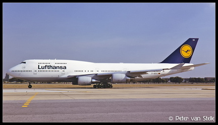 19962034 Lufthansa B747-400 D-ABVO  BKK 11121996