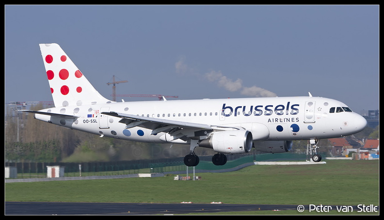 20230415_085429_6126116_BrusselsAirlines_A319_OO-SSL_new-colours_BRU_Q2.jpg