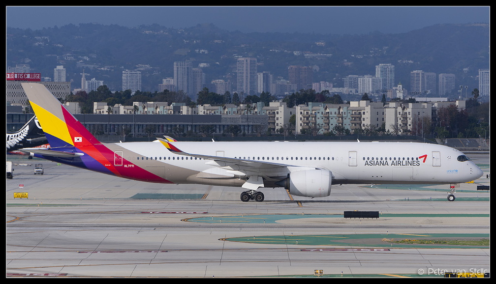 20221210 142415 6123829 AsianaAirlines A350-900 HL7771  LAX Q2