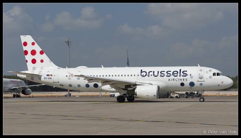 20230831_082806_8091268_BrusselsAirlines_A320_OO-SNL_new-colours_AYT_Q1.jpg