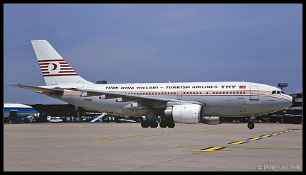 19901914 THY A310-203 TC-JCS  ORY 26051990