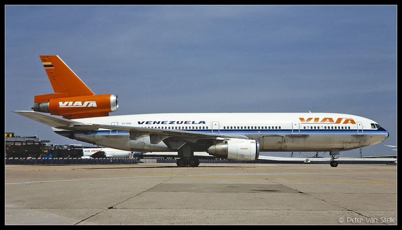 19901839_VIASA_DC10-30_YV-134C__ORY_26051990.jpg