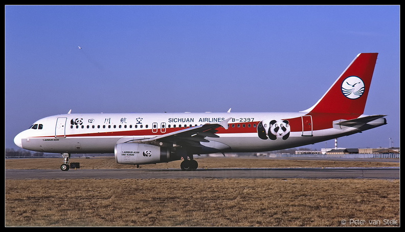 20010313_SichuanAirlines_A320_B-2397_Panda-sticker_PEK_28012001.jpg