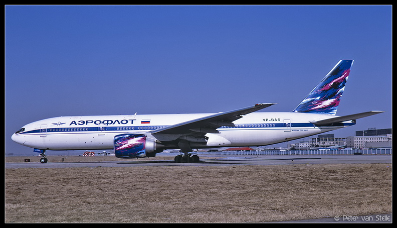 20010506 Aeroflot B777-200 VP-BAS  PEK 29012001