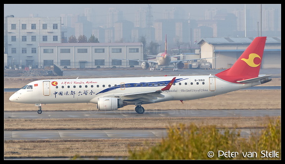 8068756 TianjinAirways ERJ190 B-3162 Liupanshui-colours TSN 21112018 Q2