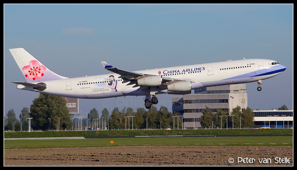 8007621 ChinaAirlines A340-300 B-18806 Climate-monitoring-logo AMS 29092013
