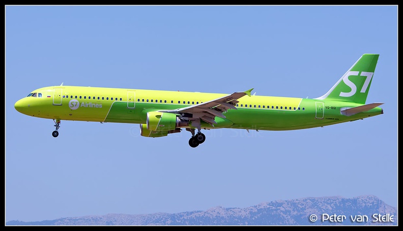 8075090_S7Airlines_A321_VQ-BQI_new-colours_PMI_12072019_Q2F.jpg