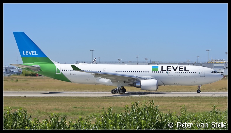 8066811 Level A330-200 F-HLVL  ORY 05082018 Q2
