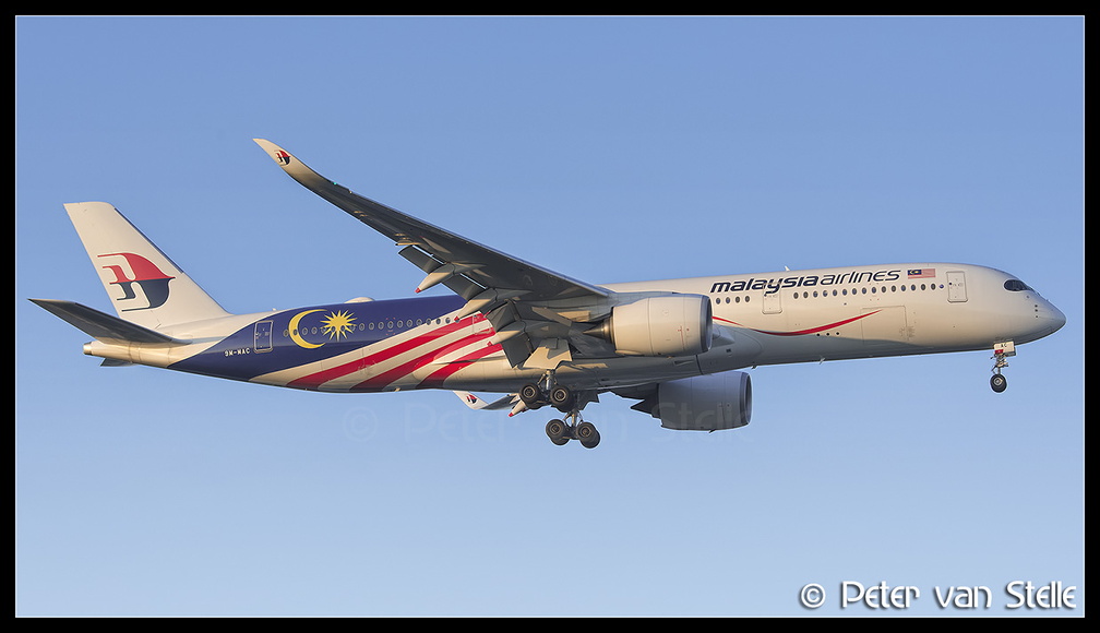 8064997 Malaysia A350-900 9M-MAC special-colours LHR 23062018 Q2