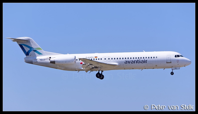 8052518_Avantiair_Fokker100_D-AGPH__ORY_18062017.jpg