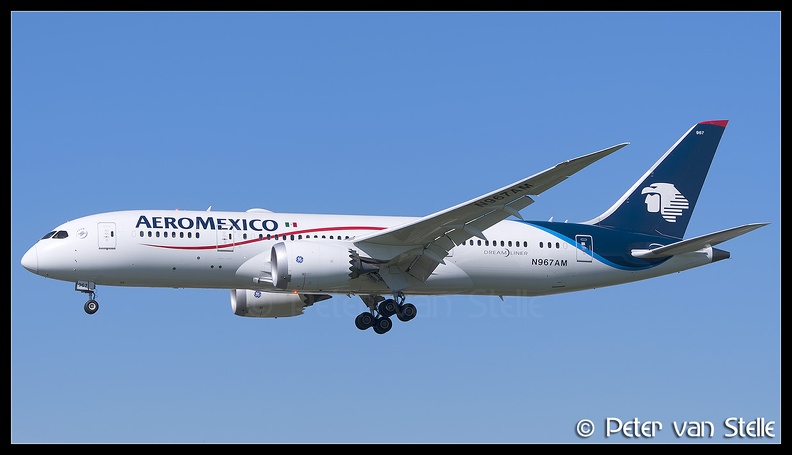 8049898 Aeromexico B787-8 N967AM  LHR 09042017