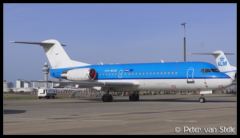 6102376_KLMCityhopper_Fokker70_PH-WXD_no-titles-white-tail_AMS_21022017.jpg