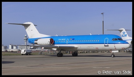 6102376 KLMCityhopper Fokker70 PH-WXD no-titles-white-tail AMS 21022017