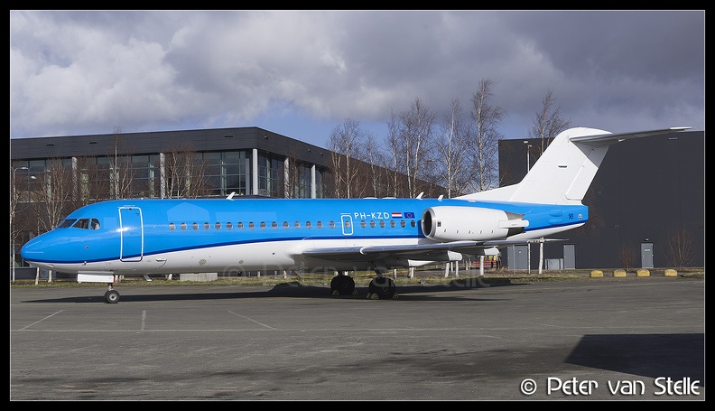 6102378_KLMCityhopper_Fokker70_PH-KZD_new-colours-no-titles-white-tail_AMS_24022017.jpg