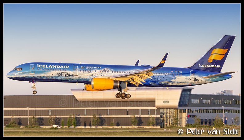 8051867_Icelandair_B757-200_TF-FIR_80-years-of-aviation-colours_AMS_25052017.jpg