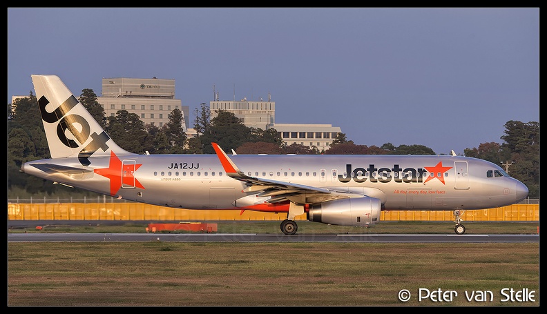 8046527_JetstarJapan_A320W_JA12JJ__NRT_13112016.jpg