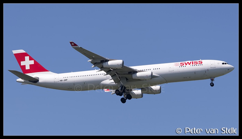 8035534 Swiss A340-300 HB-JMF  BKK 22112015