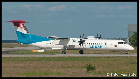 3013062 Luxair DHC8-400 LX-LGE FRA 02082011