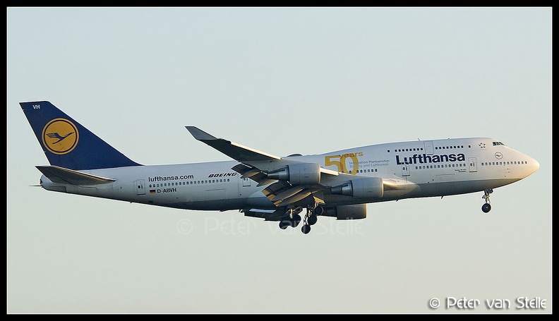 2006756_Lufthansa_B747-400_D-ABVH_-50years_FRA_02082011.jpg