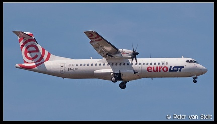 3012968 Eurolot ATR72 SP-LFF FRA 02082011