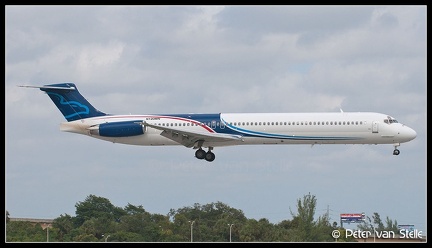 3015802 FalconAirExpress MD80 N120MN FLL 13112011