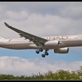 3012281 Etihad A330-300 A6-AFE CDG 02072011