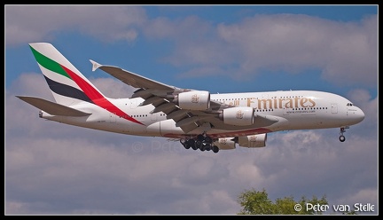 3012272 Emirates A380-800 A6-EDK-1 CDG 02072011