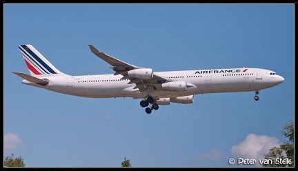 3012247 AirFrance A340-300 F-GLZC CDG 02072011