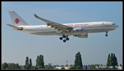 3012644 AirAlgerie A330-200 7T-VJW ORY 03072011
