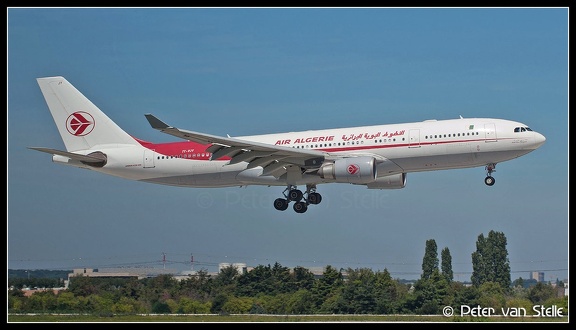 3012529 AirAlgerie A330-200 7T-VJY ORY 03072011
