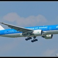 3018965 KLM B777-200 PH-BQG FlyingOnBiofuel-titles AMS 20062012