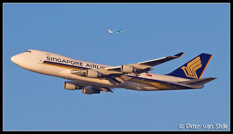 8009676_SingaporeAirlinesCargo_B747-400F_9V-SFM__AMS_20122013.jpg