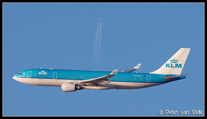 8009669_KLM_A330-200_PH-AOK__AMS_20122013.jpg