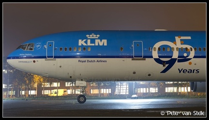 8023754 KLM MD11 PH-KCE 95-years-sticker-nose AMS 16102014