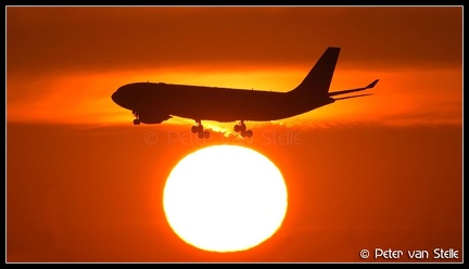 8016885 KLM A330-200 PH-AOA sunrise AMS 07062014