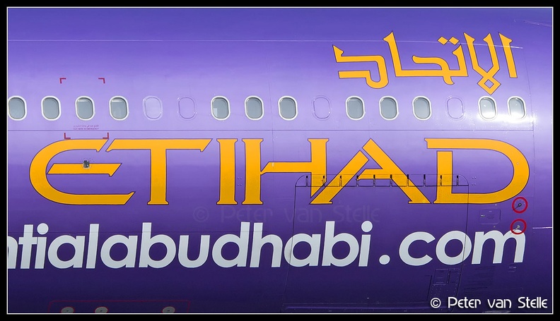 8026421_Etihad_A330-300_A6-AFA_Visit-Abu-Dhabi-colours_AMS_05032015.jpg