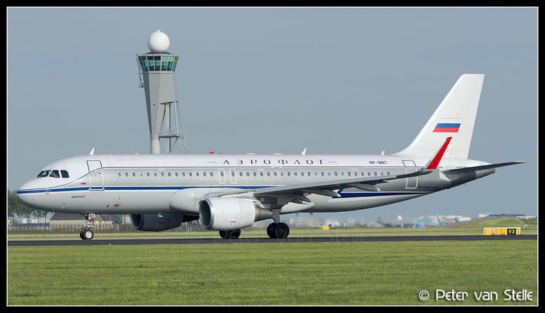8028530_Aeroflot_A320_VP-BNT_Retro-colours_AMS_14052015.jpg