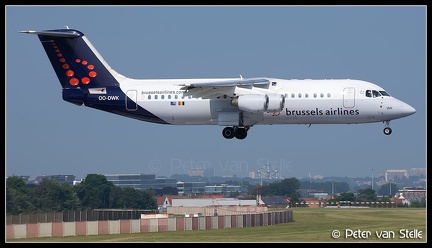8004084 BrusselsAirlines BAe1465-RJ100 OO-DWK  BRU 07072013