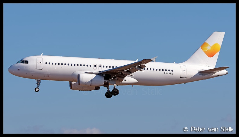 8019695_ThomasCook_A320_LY-VEN_no-titles-new-tail-logo_PMI_12072014.jpg