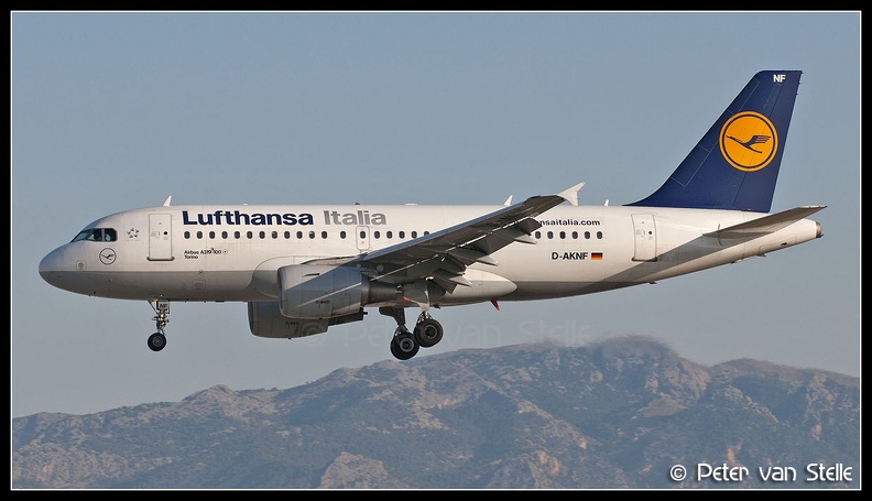 3013615_LufthansaItalia_A319_D-AKNF_PMI_21082011.jpg