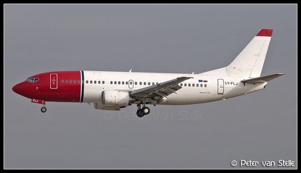 3013800 SmallPLanetAirways B737-300 LY-FLJ-NorwegianCols PMI 24082011
