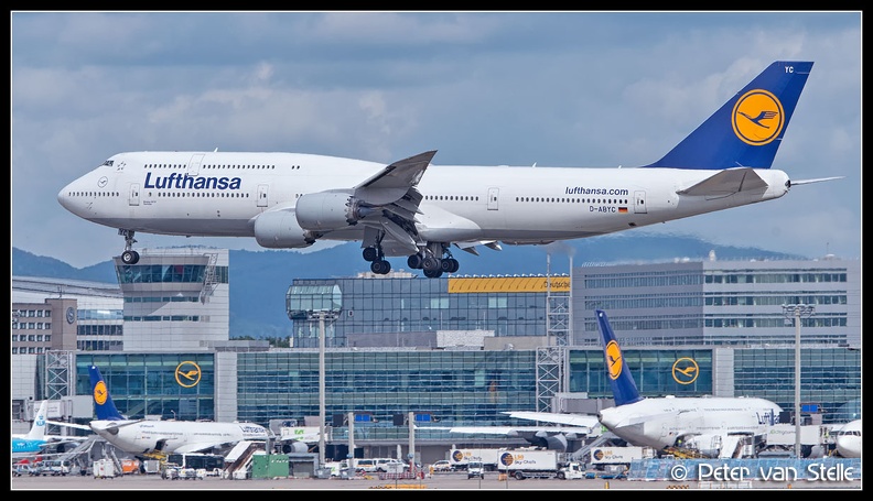 8029290_Lufthansa_B747-8_D-ABYC__FRA_30052015.jpg