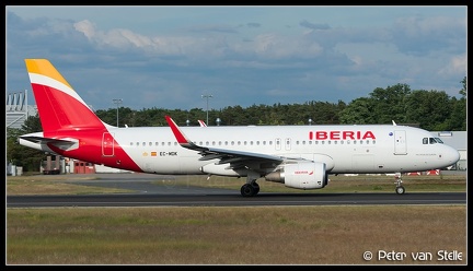 8029731 Iberia A320W EC-MDK  FRA 30052015